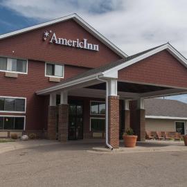 AmericInn by Wyndham Mounds View Minneapolis,位于Mounds View的酒店