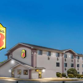 Super 8 by Wyndham Aberdeen MD,位于阿伯丁的酒店
