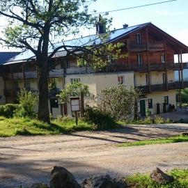 Berghotel Mooshütte am Arber, Naturidyll auf 950m，位于洛贝格的酒店
