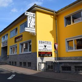 Hotel zum Ochsen,位于Wonsheim的酒店