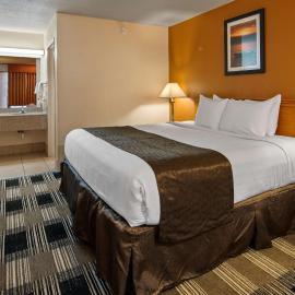 Best Western Tulsa Airport，位于塔尔萨的酒店
