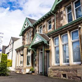 Hazeldene Guest House，位于珀斯的酒店