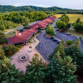 Spring Valley Inn，位于春绿村的酒店