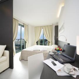 Hotel Dante Family Spa Resort，位于切尔维亚的酒店