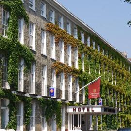 The Chatsworth Hotel，位于沃辛的酒店