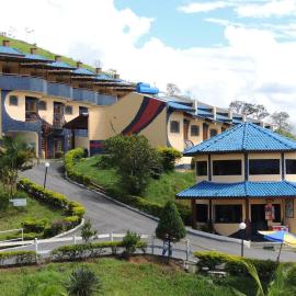 Hotel Porto dos Milagres，位于阿帕雷西达的酒店