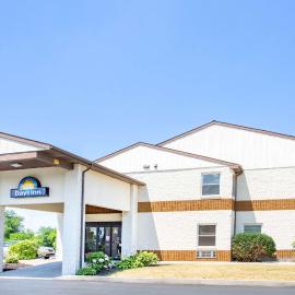 Days Inn by Wyndham Lancaster PA Dutch Country，位于朗克斯的酒店