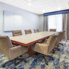 Wingate by Wyndham Indianapolis Airport Plainfield，位于普兰菲尔德的酒店