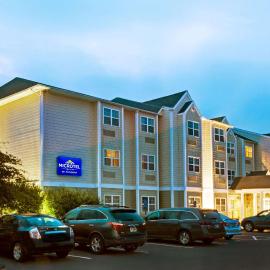 York Microtel Inn & Suites by Wyndham,位于约克的酒店