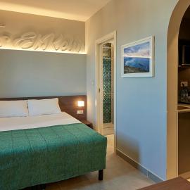 M Suite Hotel，位于阿尔及尔的酒店