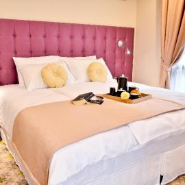 Hotel Capitolina City Chic