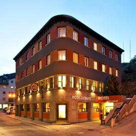 Hotel Donatz，位于萨梅丹的酒店