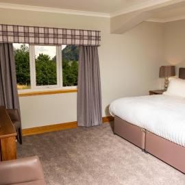 Tyndrum Lodges，位于泰恩德拉姆的酒店