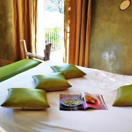 Logis Hôtel restaurant des Pins，位于贝端的酒店