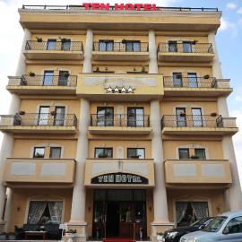 Hotel Ten Constanta，位于康斯坦察的酒店