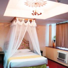 White Knight Hotel Intramuros