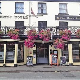 The Wellington Hotel，位于豪顿的酒店