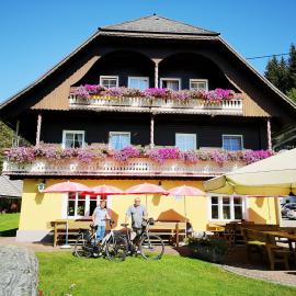 Raffelwirt，位于Deutschgriffen的酒店