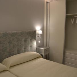 Hotel Español，位于La Pueblanueva的酒店
