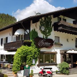 Landhaus Eickler,位于拜尔斯布龙的酒店