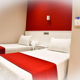 Hostal Playa Candor，位于罗塔的酒店