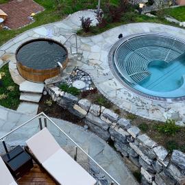 Therme 51° Hotel Physio & Spa，位于洛伊克巴德的酒店