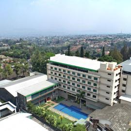 Novena Hotel Bandung，位于万隆的酒店