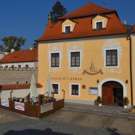 Hotel Gurman，位于Horšovský Týn的酒店