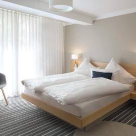 Hotel Hiller in Abstatt，位于阿巴斯塔特的酒店