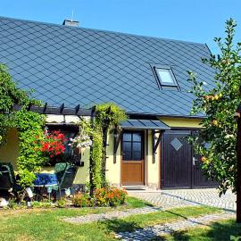 FH Schmidt，位于霍恩斯泰因的酒店