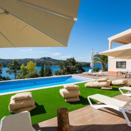 Villa Nova Nautic & Nature，位于Eira do Chão的酒店