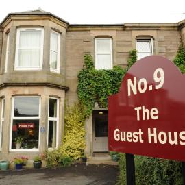 No 9 The Guest House Perth，位于珀斯的酒店