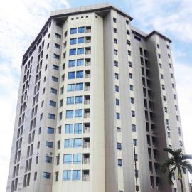 Hotel La Falaise Bonapriso，位于杜阿拉的酒店