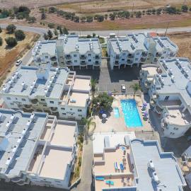 Oceania Bay Village，位于皮拉的酒店