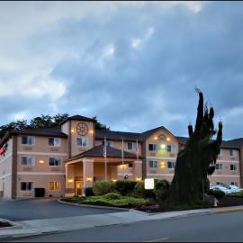 Peppermill Empress Inn，位于森特勒利亚的酒店