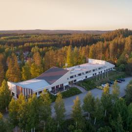 Hotel Julie，位于约恩苏的酒店