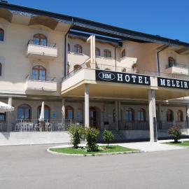 Hotel Meleiros，位于卡斯特罗德萨纳伯里的酒店
