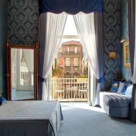 La Casa Sul Nilo，位于那不勒斯的酒店