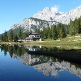 Albergo Chalet Lago Antorno，位于米苏丽娜的酒店