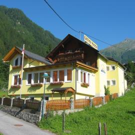 Gasthof Innerfraganterwirt，位于弗拉塔赫的酒店