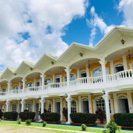 Hotel Andrea,位于Neily的酒店