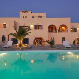 Parian Holiday Villas，位于普恩达的酒店