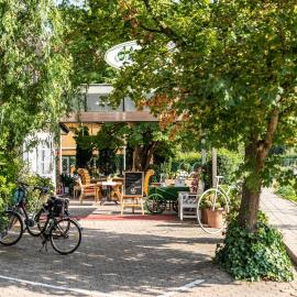 Hotel Pöker，位于梅彭的酒店