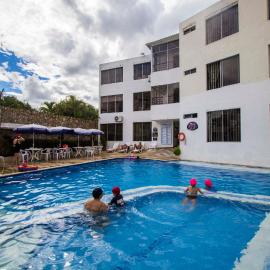 Blue Star Hotel,位于梅尔加的酒店