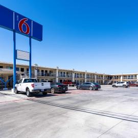 Motel 6-Odessa, TX - 2nd Street,位于奥德萨的酒店
