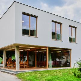Ferienwohnung am Weingut Eisenbock，位于Strass的酒店