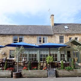 Noel Arms - "A Bespoke Hotel"，位于奇平卡姆登的酒店