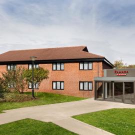 Ramada Bristol West，位于Easton in Gordano的酒店