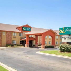Quality Inn Broken Arrow - Tulsa，位于布罗肯阿罗的酒店