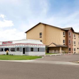 Baymont by Wyndham Glendive，位于格伦代夫的酒店